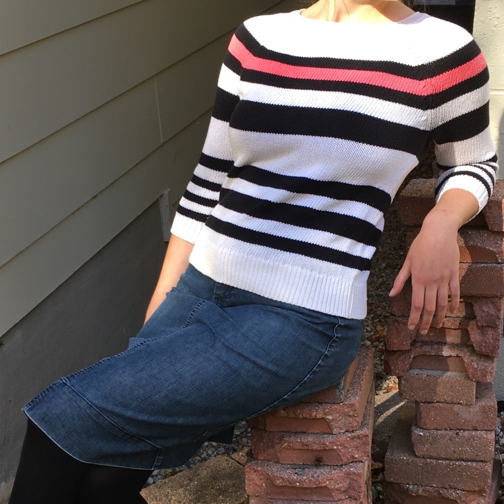 Denim blend skirt, about knee-length.